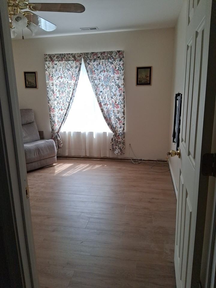 875 Carew Rd #NA - Photo 5 of 5