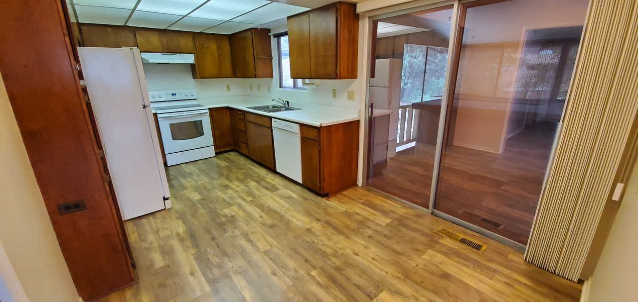 770 Eastwood Dr #NA - Photo 5 of 18