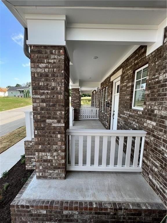 5460 Hackett St - Photo 2 of 17