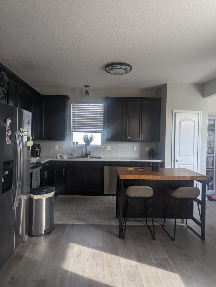 158 Broadmoore Blvd - Photo 5 of 6