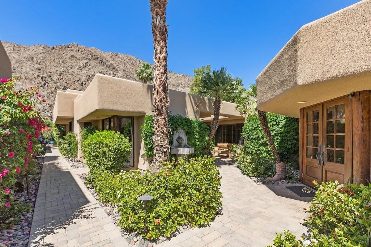 76900 Avenida Fernando - Photo 3 of 25