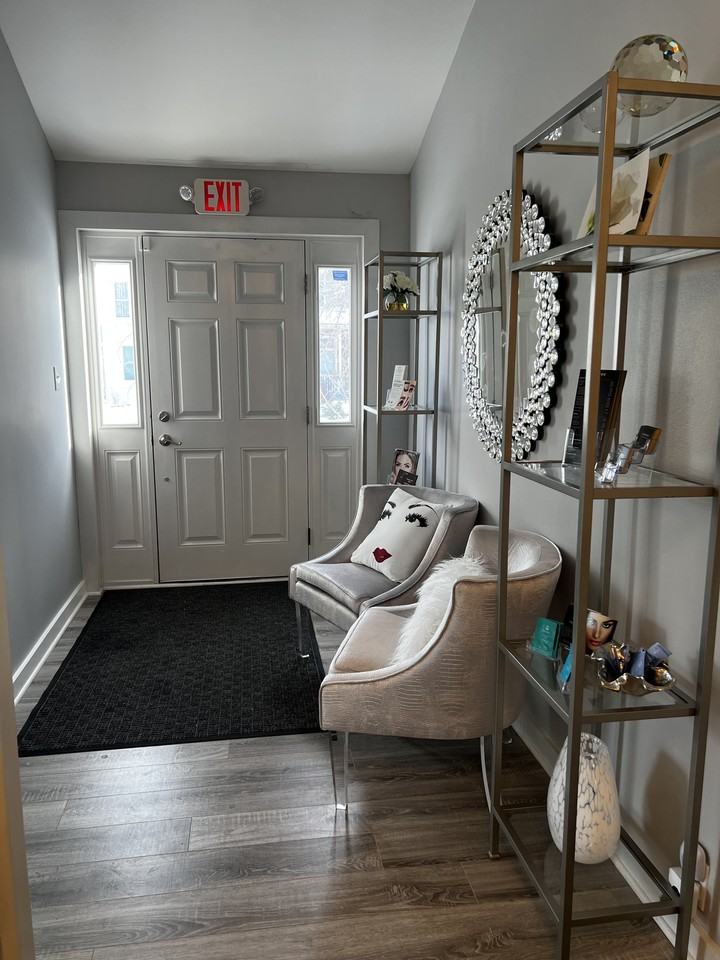 1129 Walnut Street - Photo 6 of 11