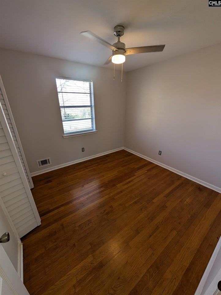 121 Netherland Dr - Photo 6 of 14