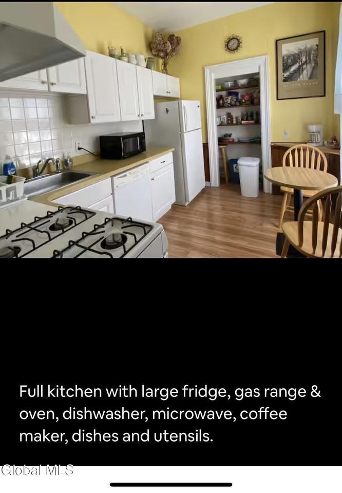 630 N Broadway - Photo 2 of 7