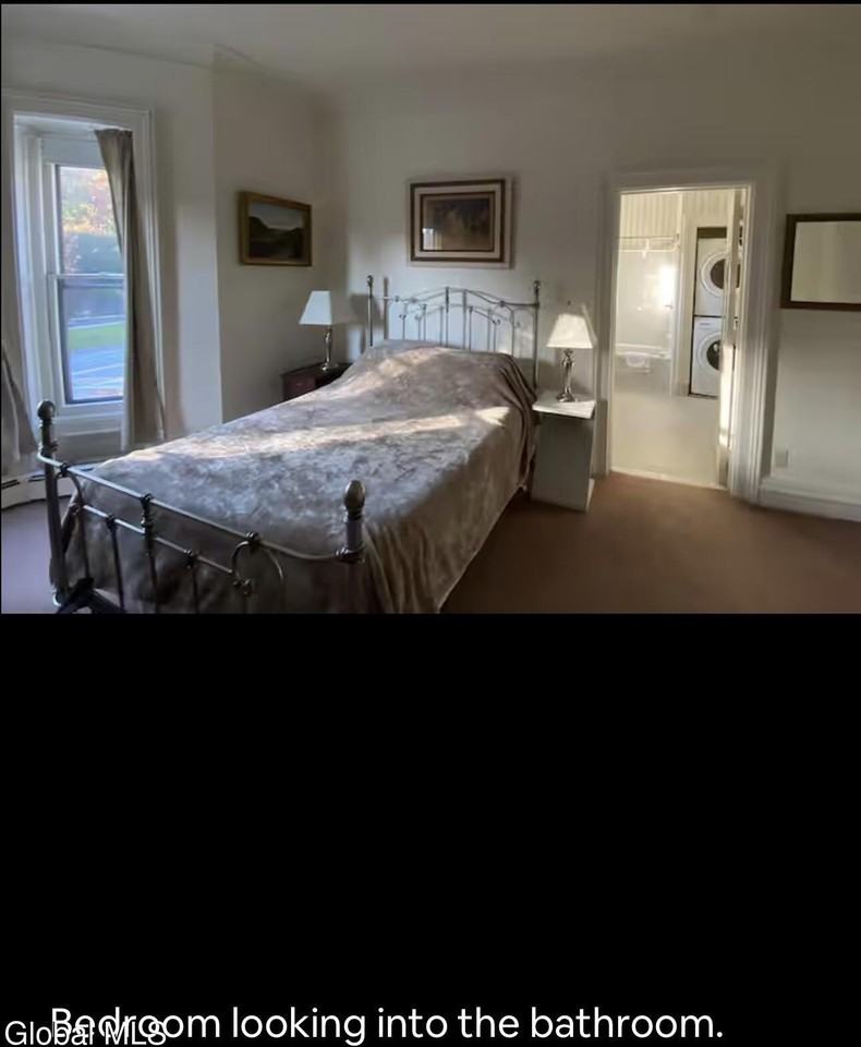 630 N Broadway - Photo 5 of 7