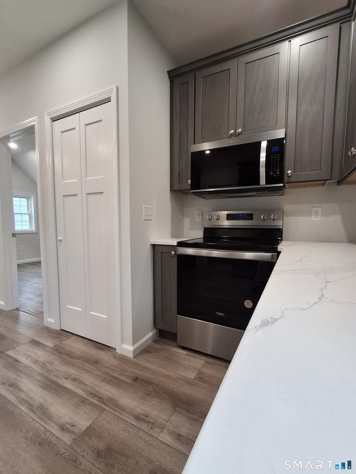 78 West Ave - Photo 6 of 25