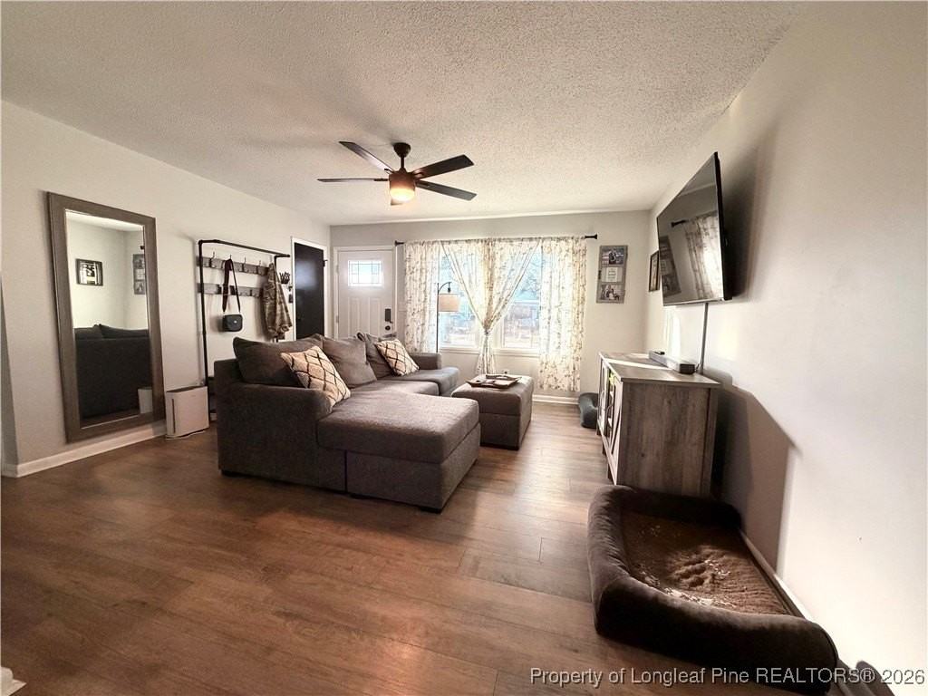 3216 E Brinkley Dr - Photo 3 of 18