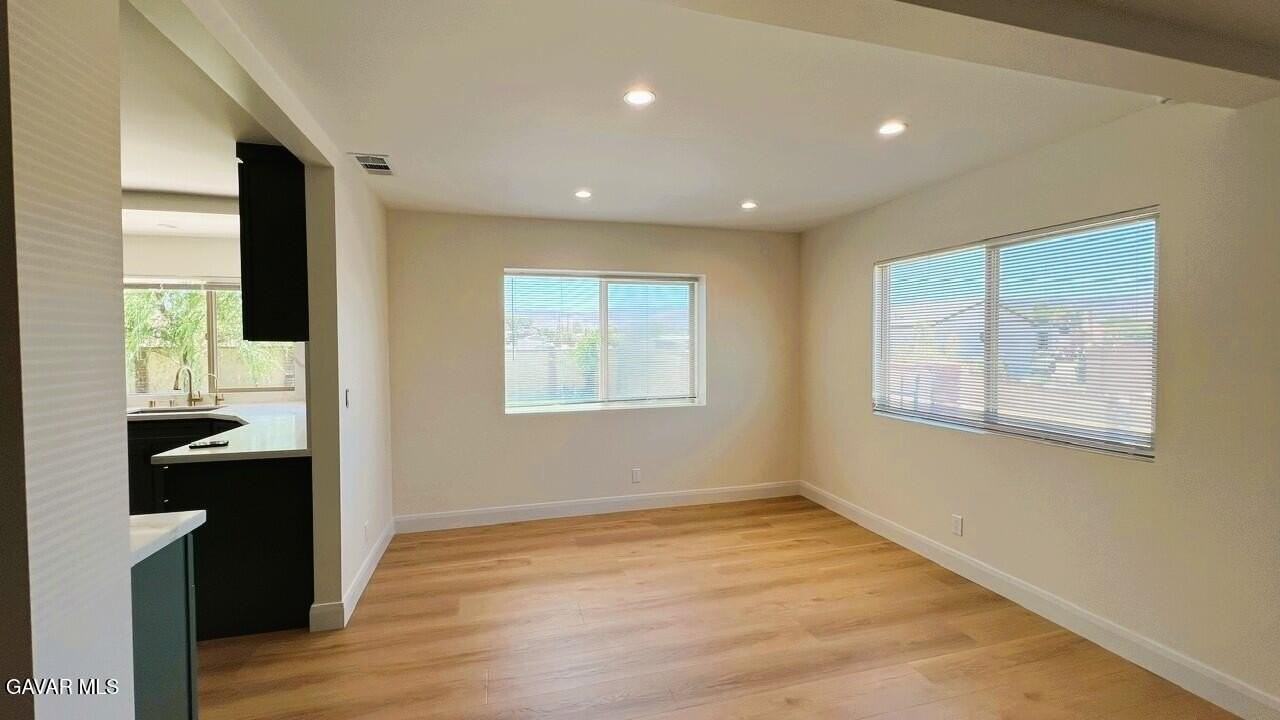 5020 W Avenue K10 - Photo 7 of 22