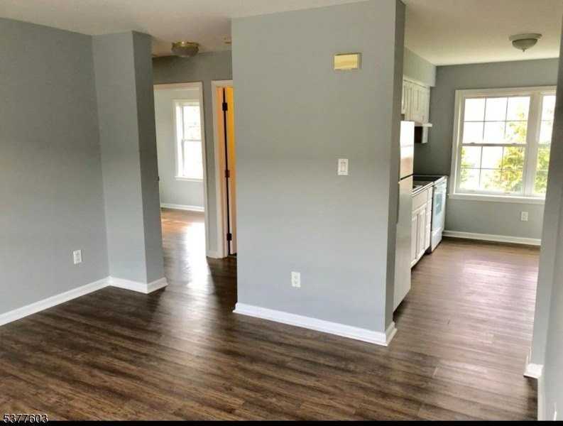 12 Cook Ave - Photo 3 of 7