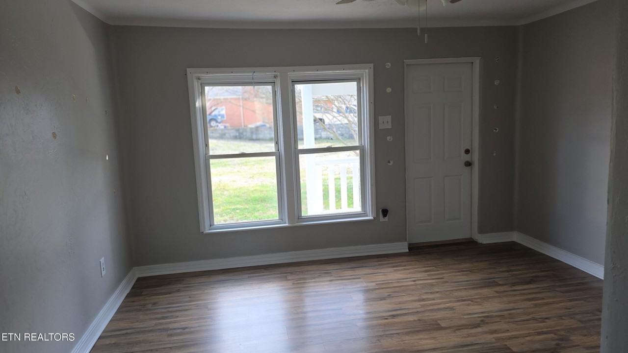 3917 Kennedy Ln - Photo 5 of 8