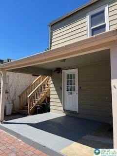 216 Cattell St Unit B #B - Photo 2 of 14