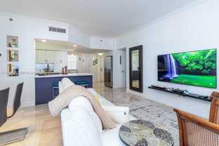 3165 Ne 184th St #6206 - Photo 1 of 1