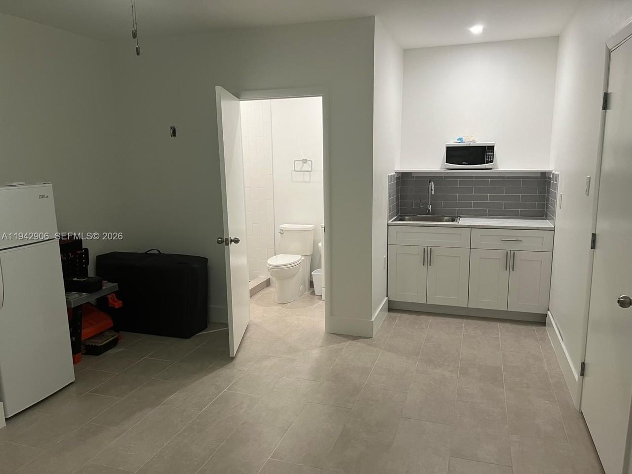 10822 Sw 142nd Ct - Photo 4 of 9