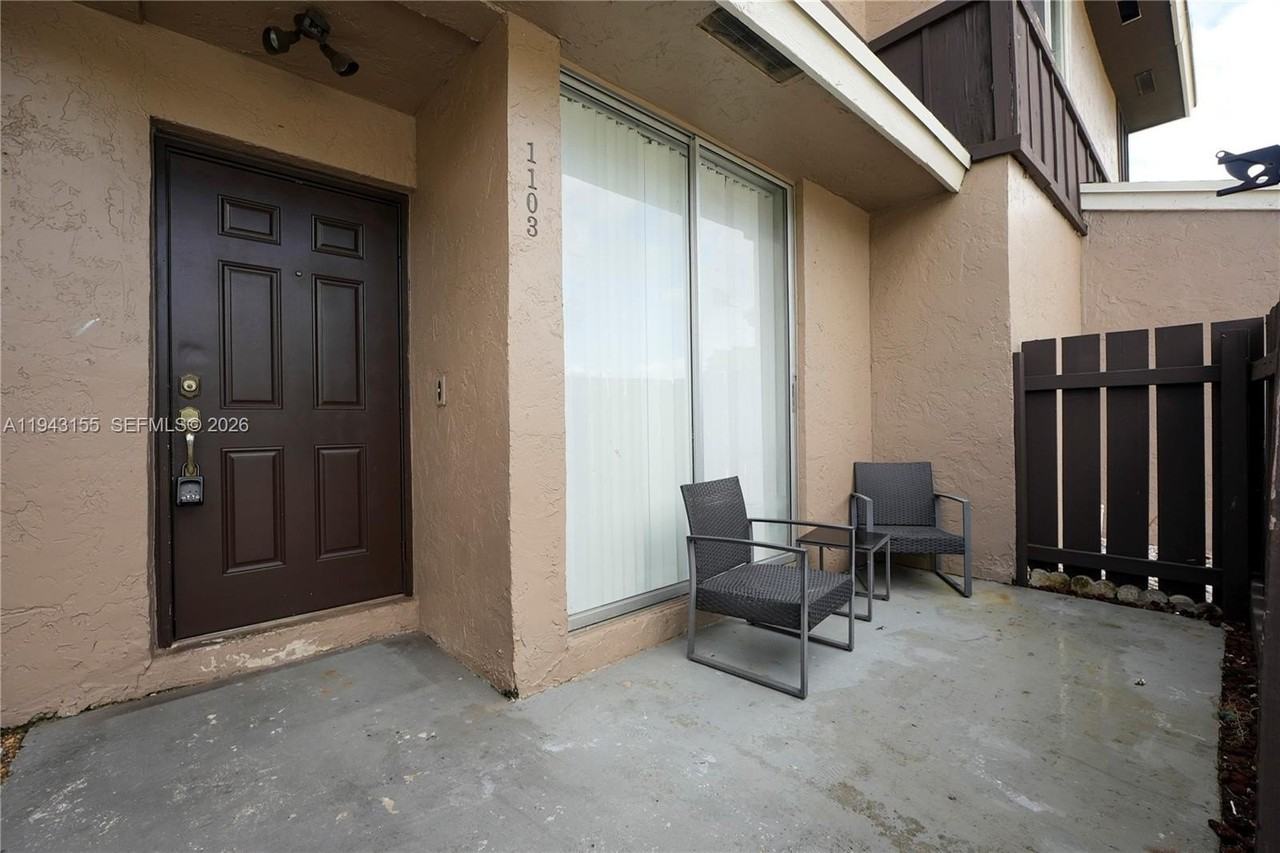 1103 Sussex Dr #1103 - Photo 2 of 22