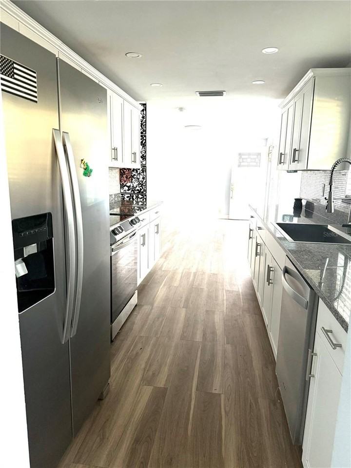 1868 Wharf Rd - Photo 3 of 15