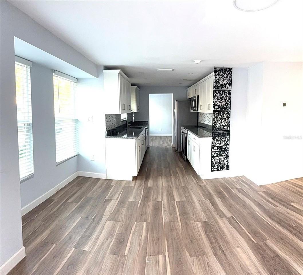 1868 Wharf Rd - Photo 4 of 15