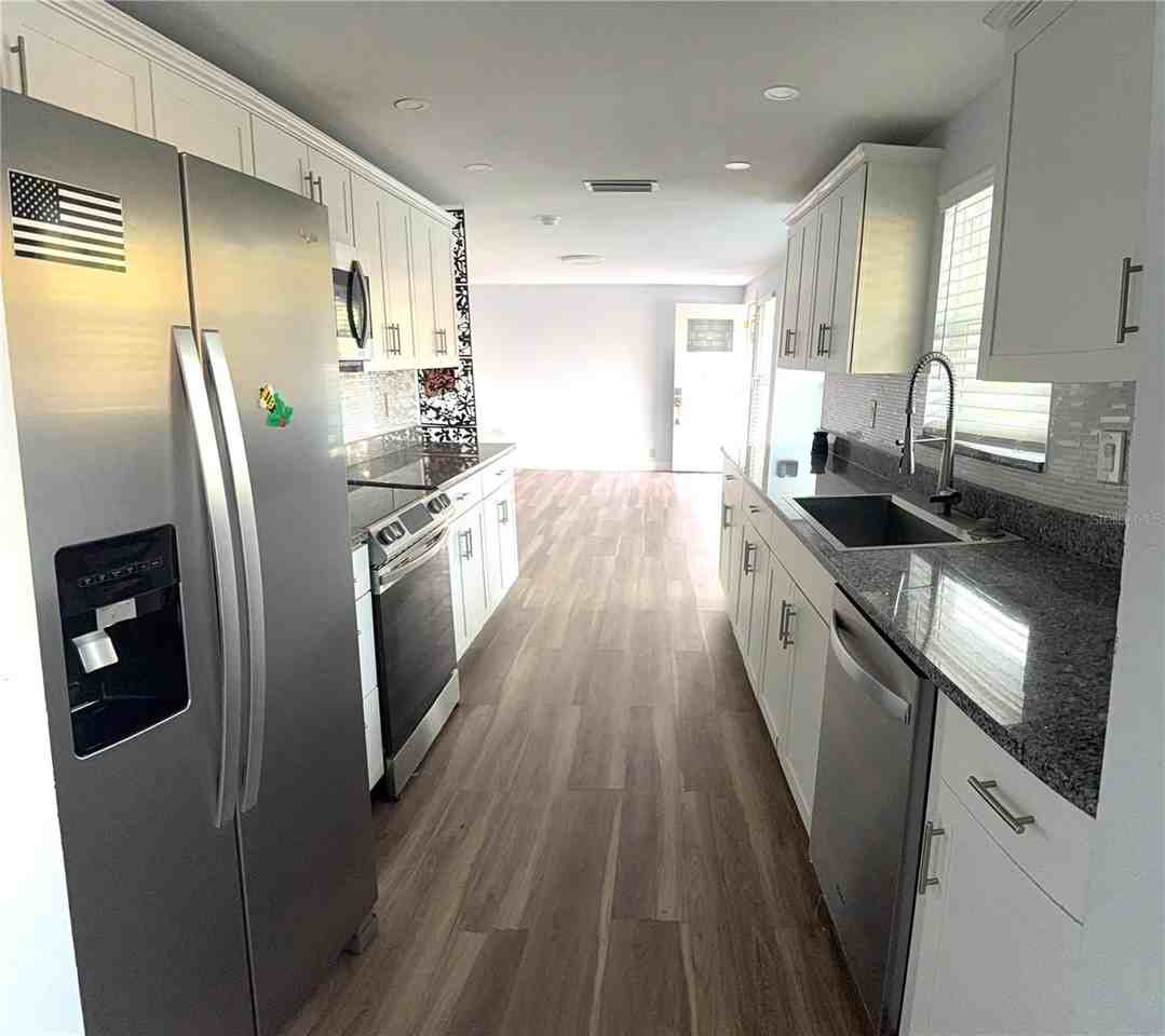 1868 Wharf Rd - Photo 5 of 15