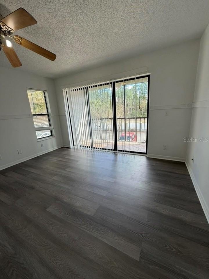 1322 S Pine Ridge Cir - Photo 3 of 24