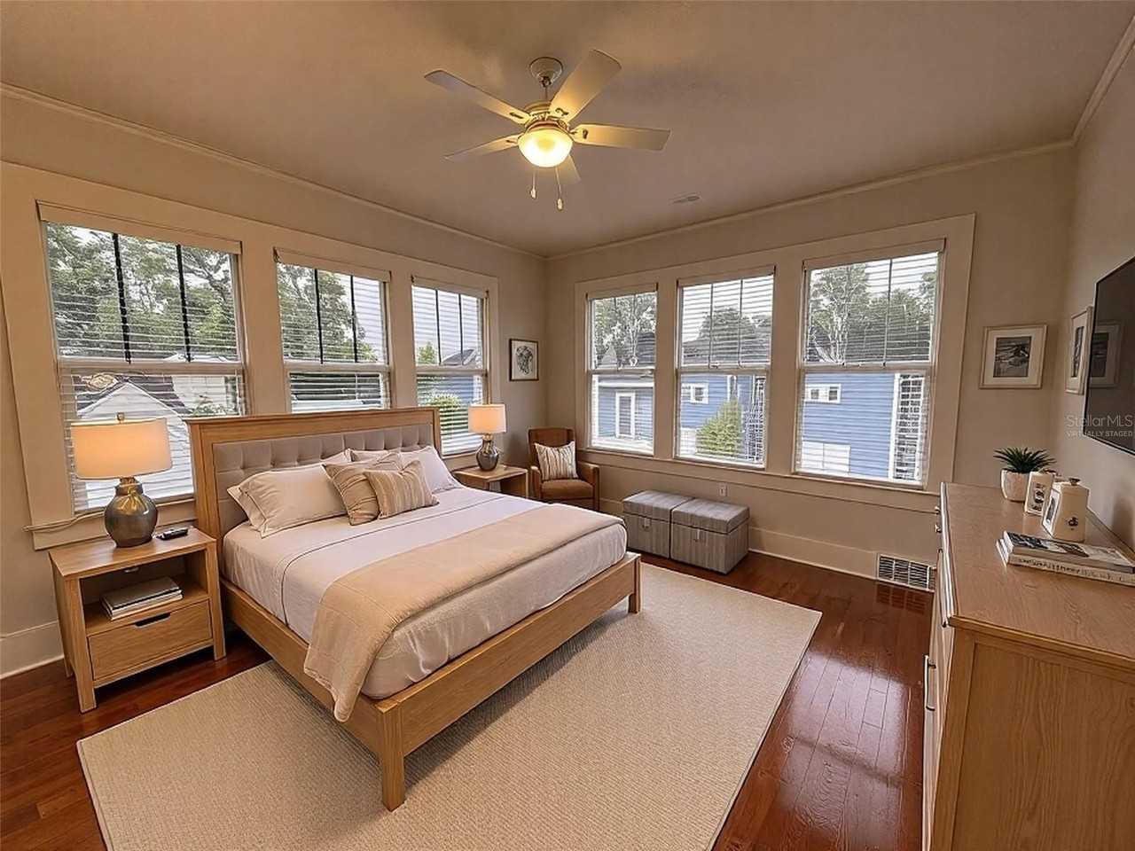 1806 W Morrison Ave #3