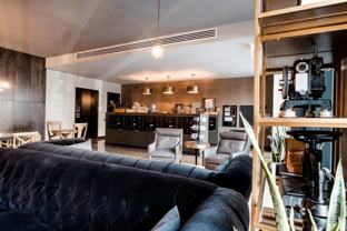 676 N La Salle Dr #402 - Photo 1 of 1