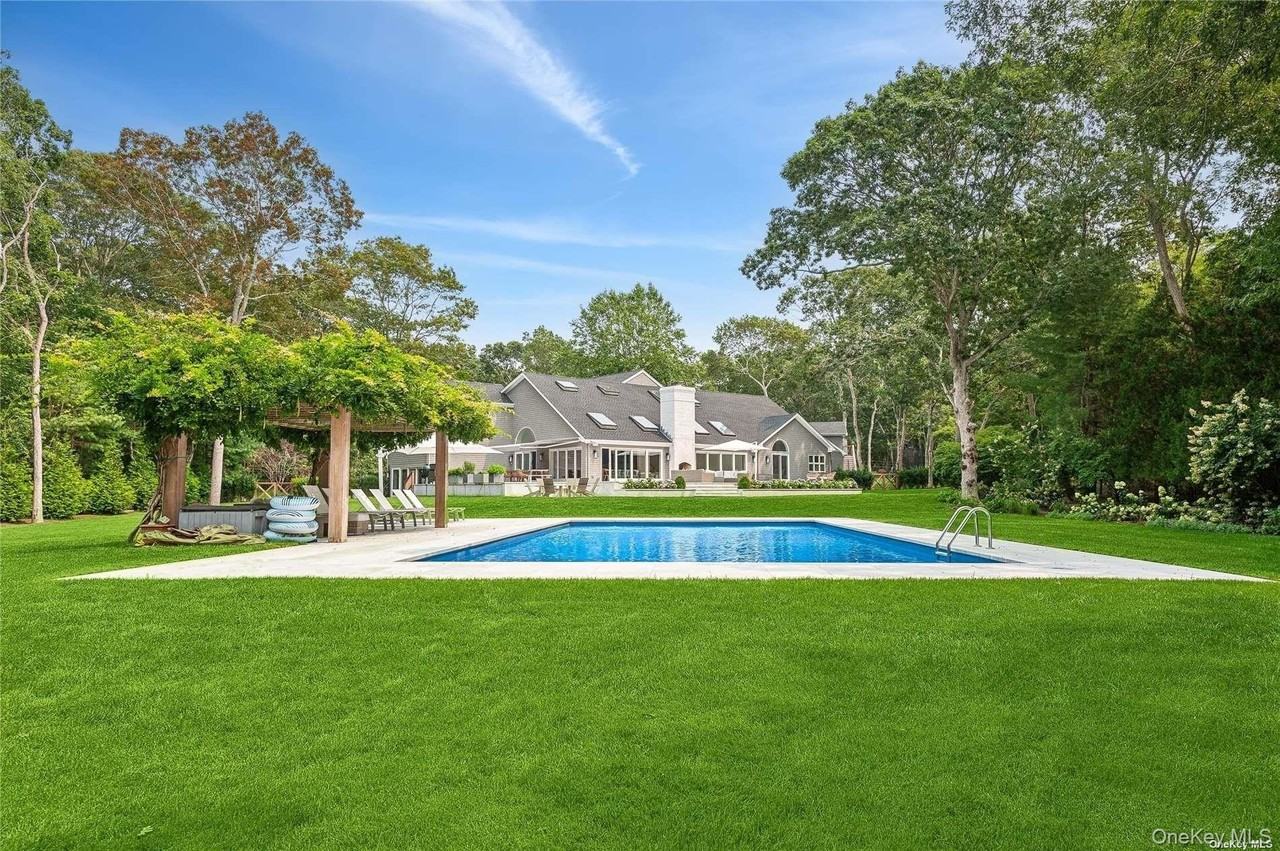 28 Old Meeting House Rd - Photo 4 of 34