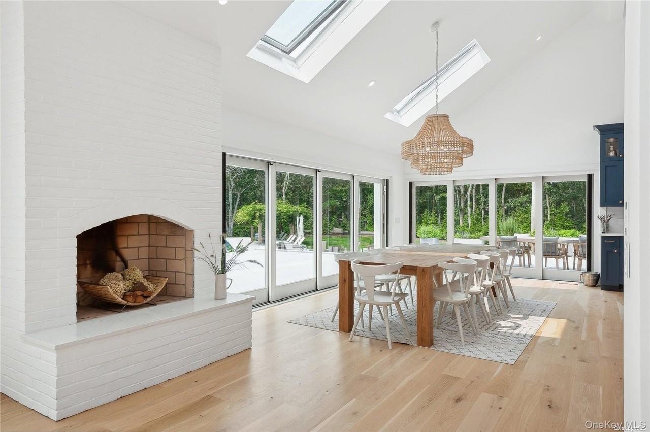 28 Old Meeting House Rd - Photo 7 of 34