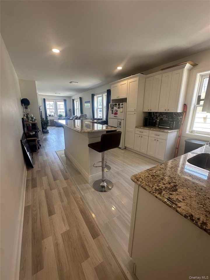 262 Neptune Blvd Apt 1a #1A - Photo 2 of 10