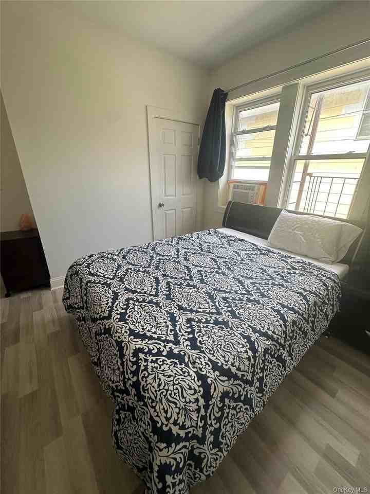 262 Neptune Blvd Apt 1a #1A - Photo 7 of 10