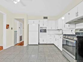 17532 Devonshire Rd Apt 2 #2 - Photo 1 of 1