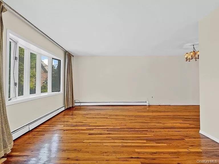 17532 Devonshire Rd Apt 2 #2 - Photo 2 of 9