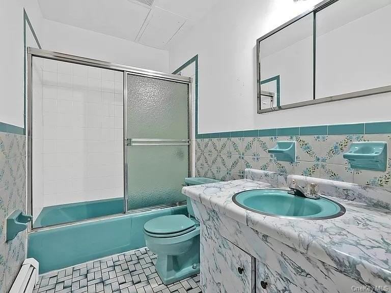 17532 Devonshire Rd Apt 2 #2 - Photo 7 of 9