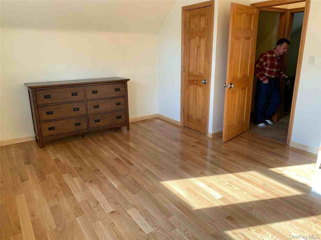 4632 195th St 2nd Fl #2ndFL - Photo 6 of 6