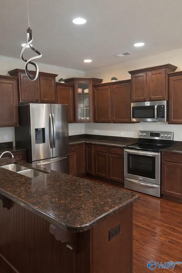 273 Harold Murphy Dr - Photo 5 of 26