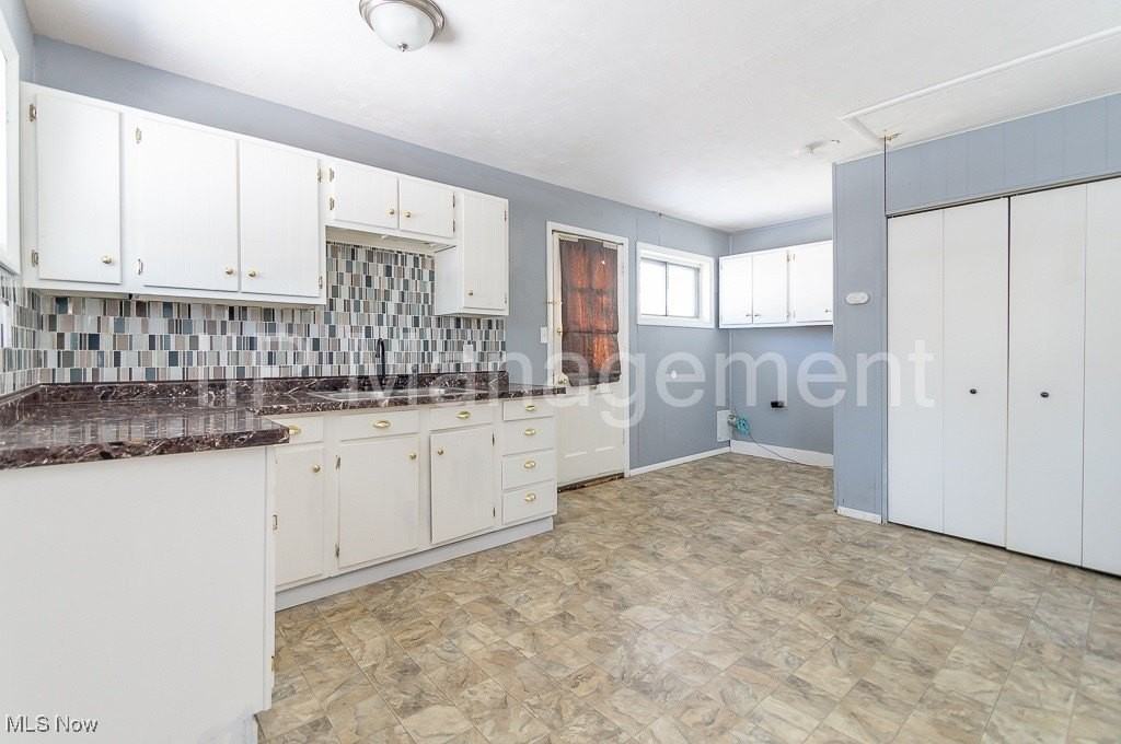 537 Northfield Rd - Photo 5 of 12