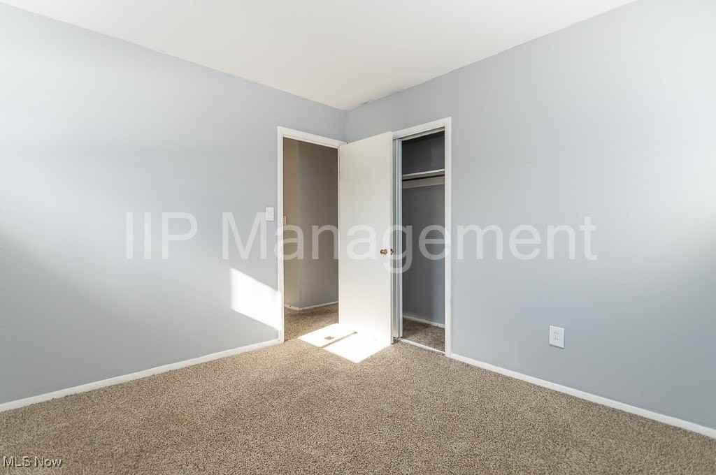 537 Northfield Rd - Photo 7 of 12