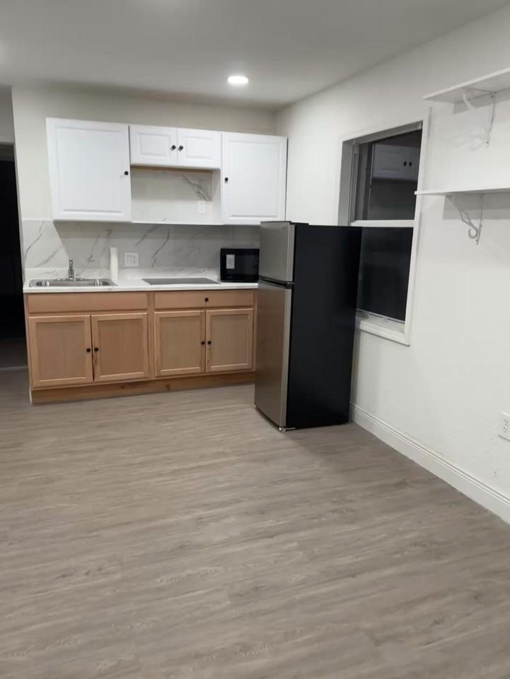 Colbert Rd - Photo 2 of 4