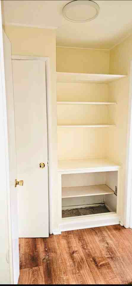 124 Lucas Ave #B2 - Photo 4 of 5