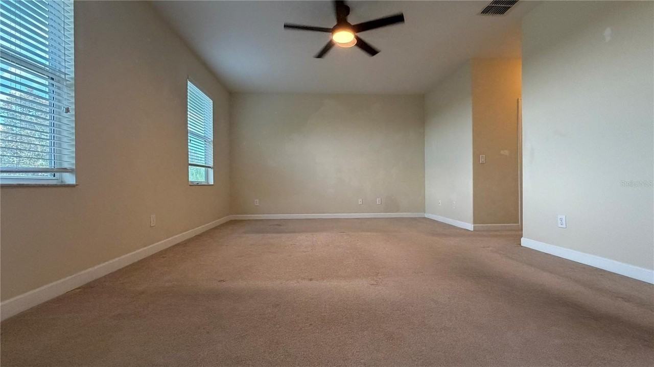 1020 Glenraven Ln - Photo 6 of 42