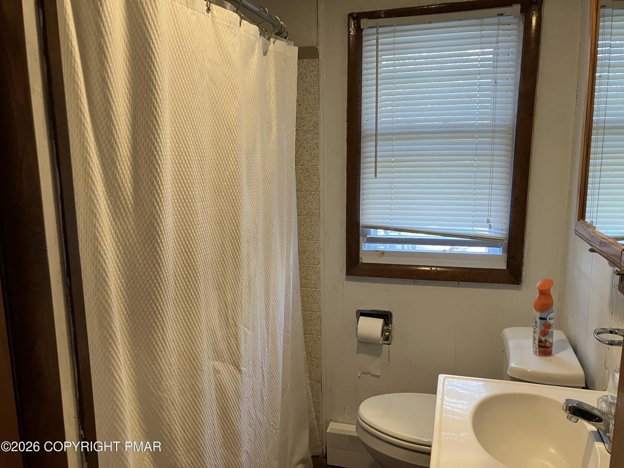 13 N Shore Dr - Photo 6 of 8