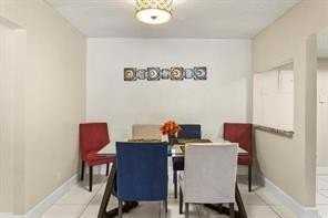 5850 Nw 57th Ave #4 - Photo 5 of 19