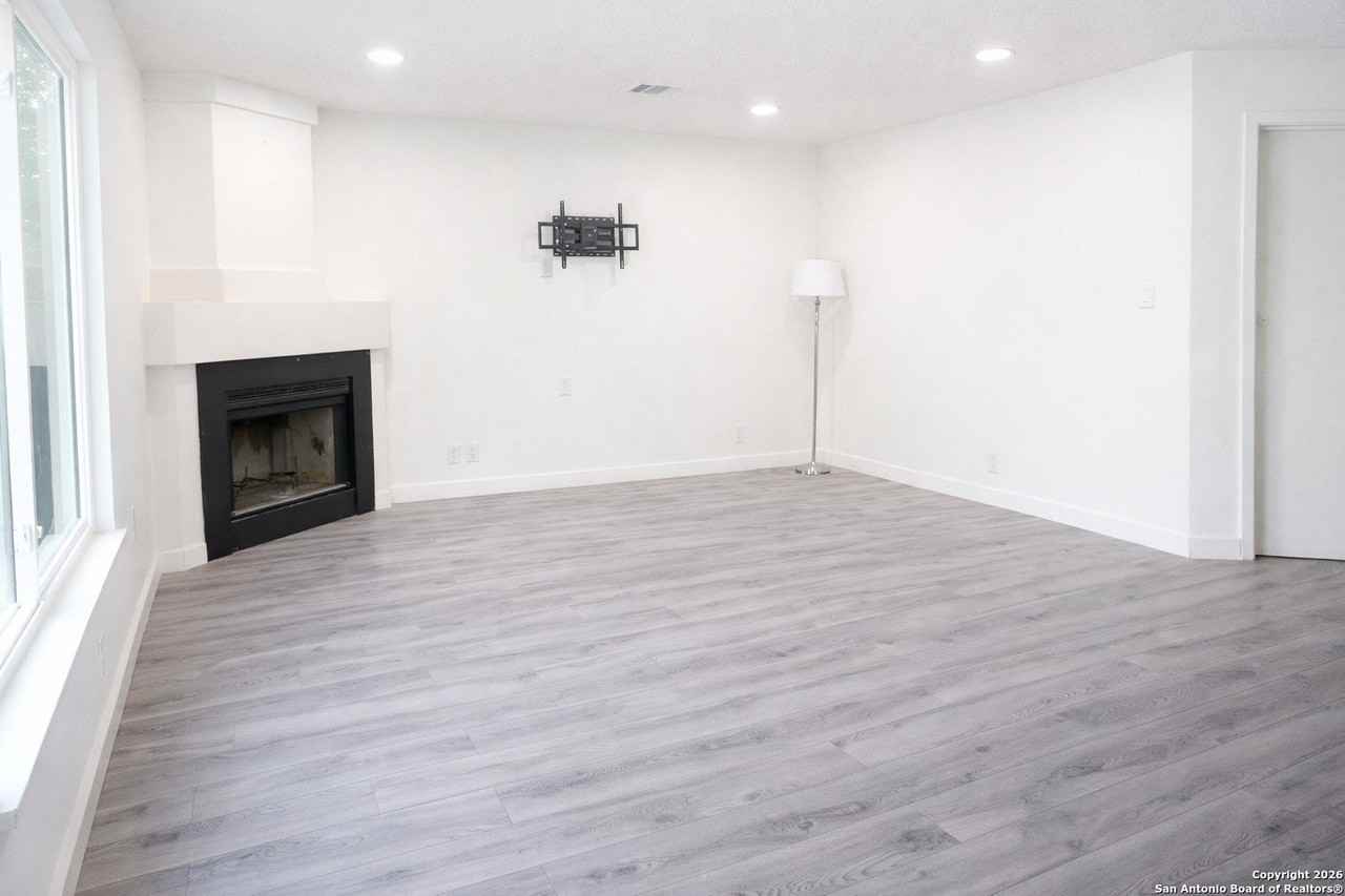 7311 Bluestone - Photo 3 of 13