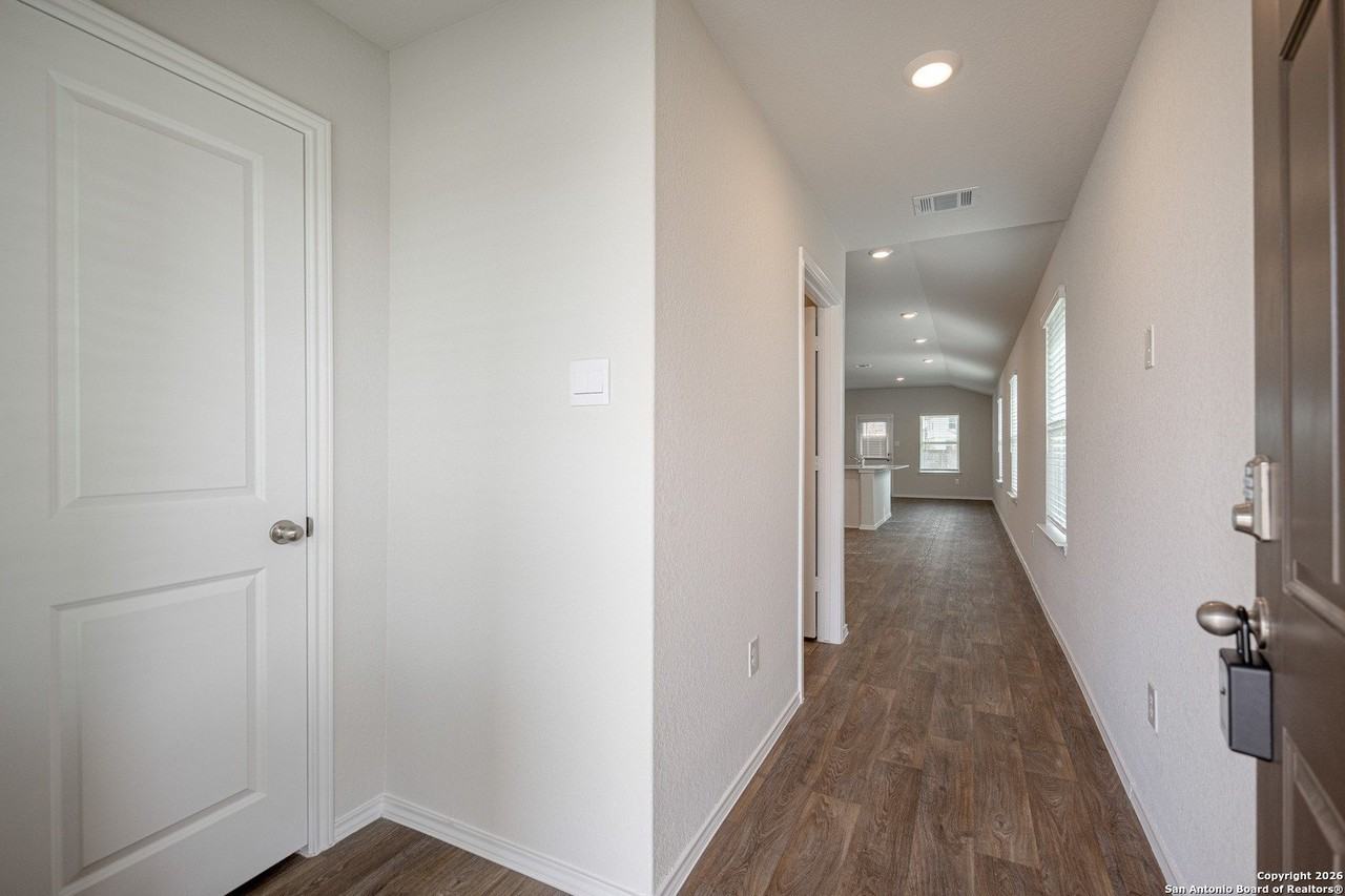 13968 San Saba Fls - Photo 6 of 33