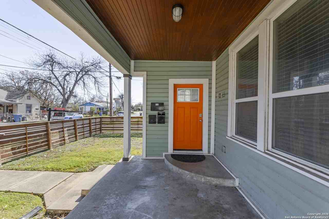 1015 N Palmetto Unit 1 #1 - Photo 4 of 21