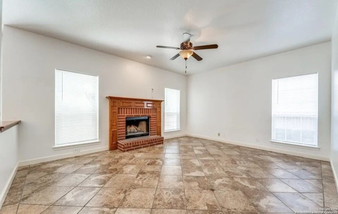 2719 Sierra Salinas - Photo 6 of 31