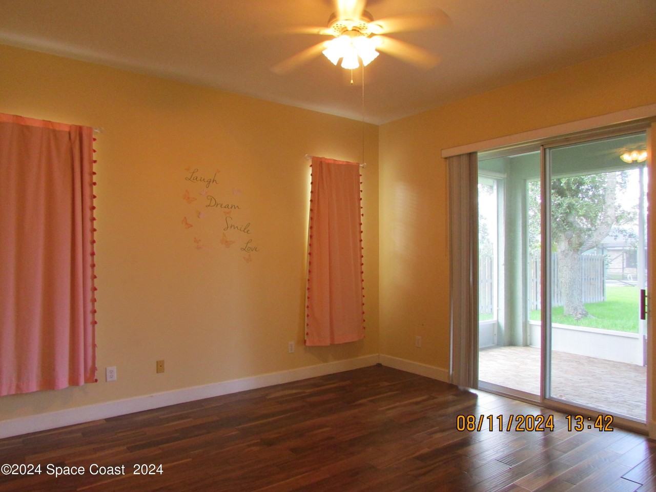 1882 Woodfield Cir - Photo 6 of 50