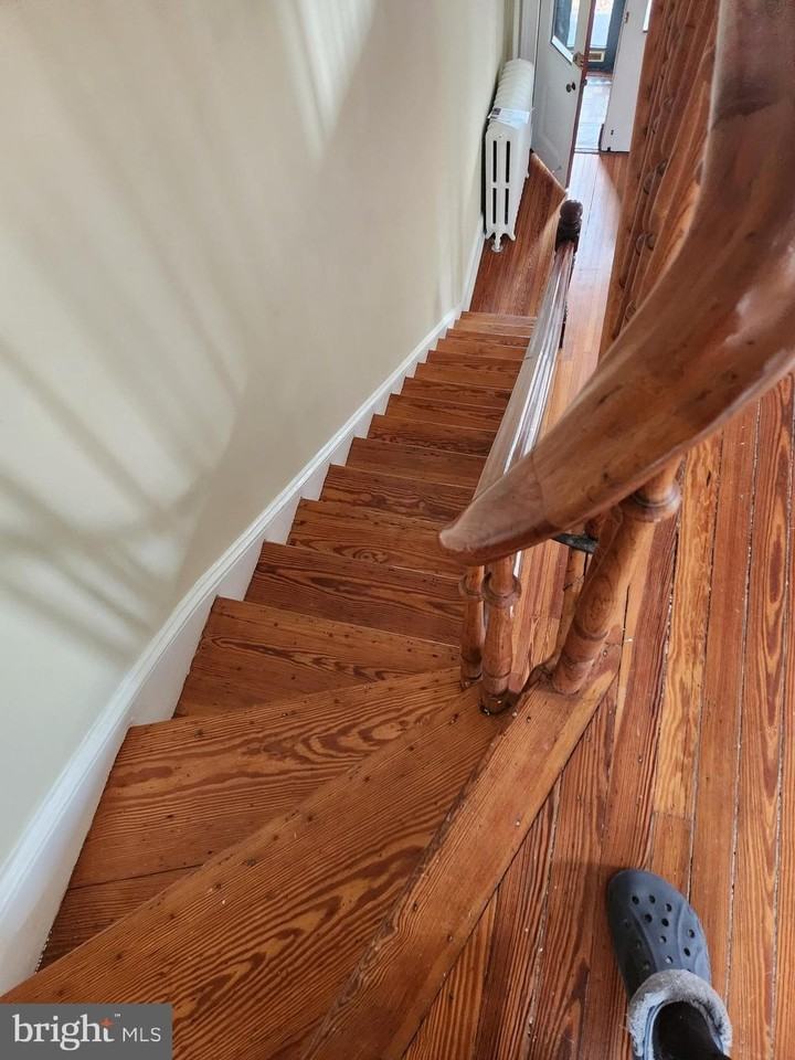 323 2nd St Se - Photo 7 of 16