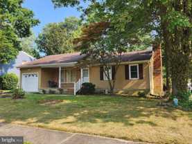 8 Ironwood Cir - Photo 1 of 1