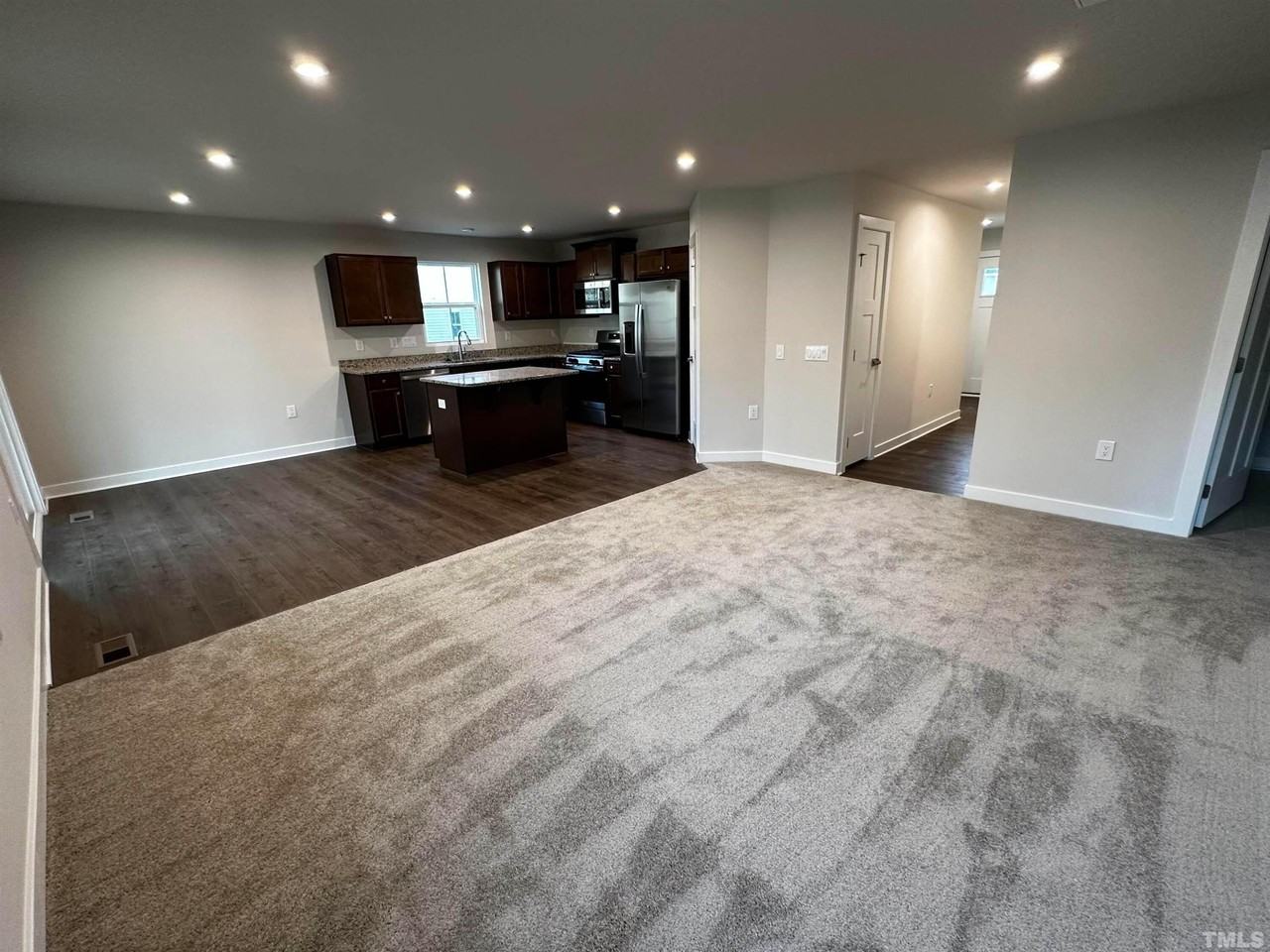 95 Saddleback Rd - Photo 5 of 50