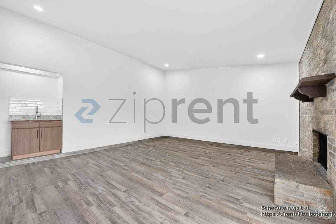 2505 Clearwood Dr - Photo 6 of 25