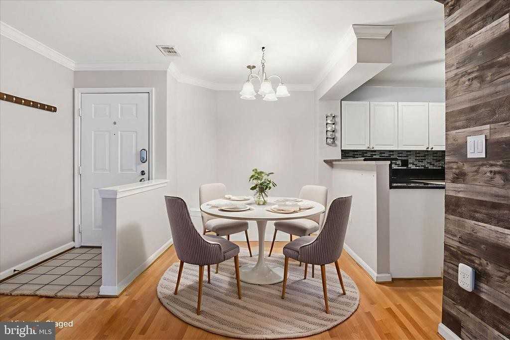 12905 Alton Sq ##302 - Photo 5 of 38